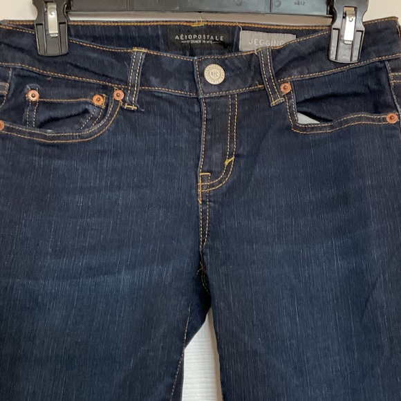 Aeropostale Denim - Aeropostale Women's Deep Indigo Skinny Jeans, size 6, perfect new condition.